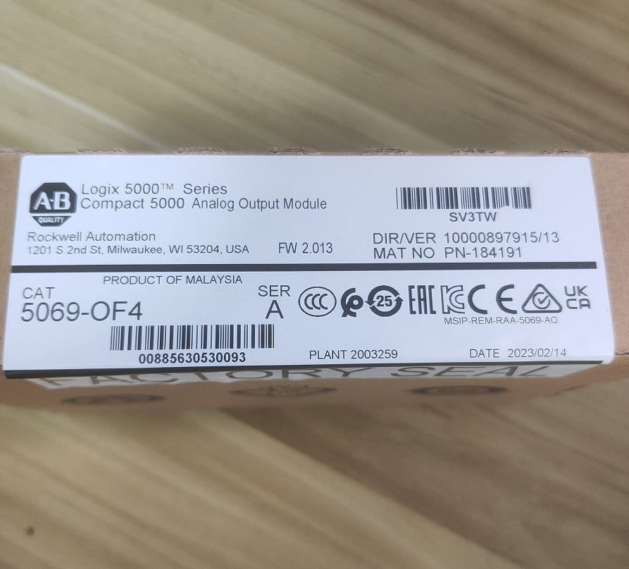 Allen-Bradley 5069-OF4 5000 Analog Output Module - ALLEN-BRADLEY