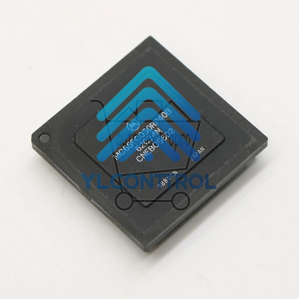 .1Pcs MC68EC030RP40B 68EC030 Vintage Microprocessor 40MHz PGA