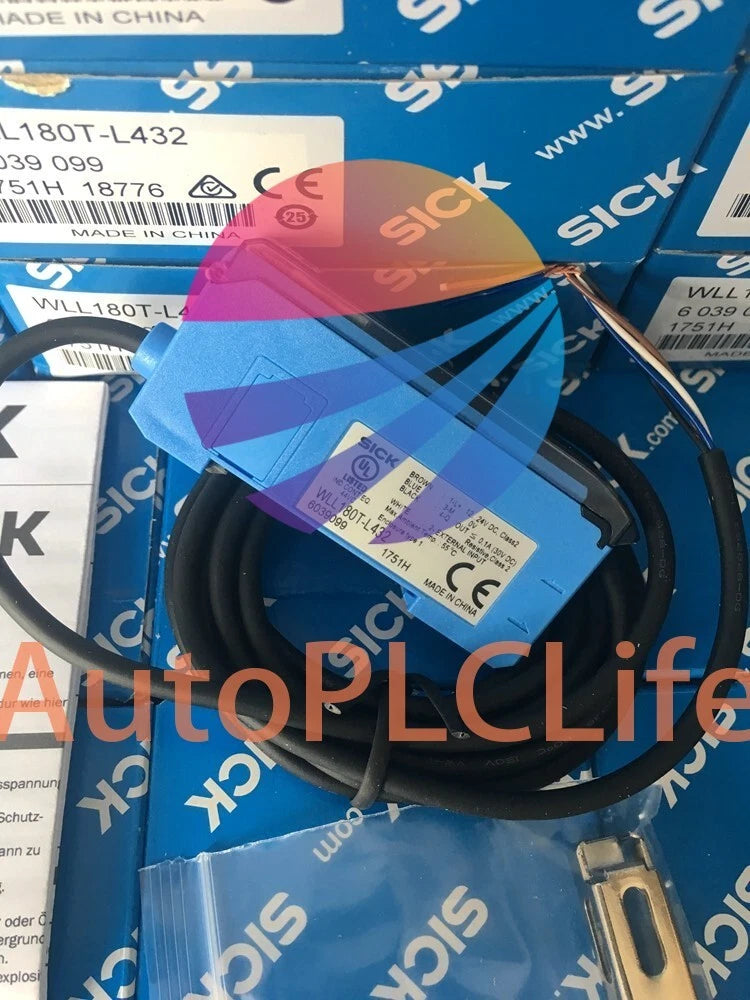 1PCS SICK WLL180T-L432 6039099 Fiber optic amplifier