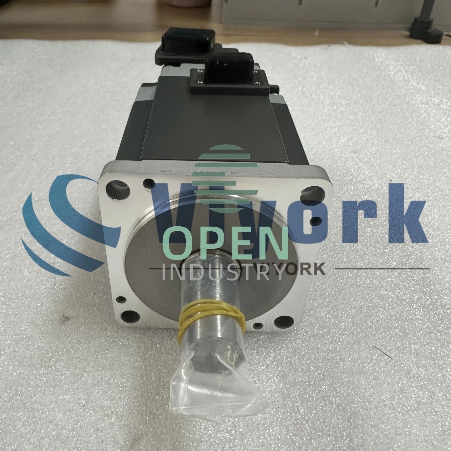 1PCS Mitsubishi HF-KN43 AC SERVO MOTOR