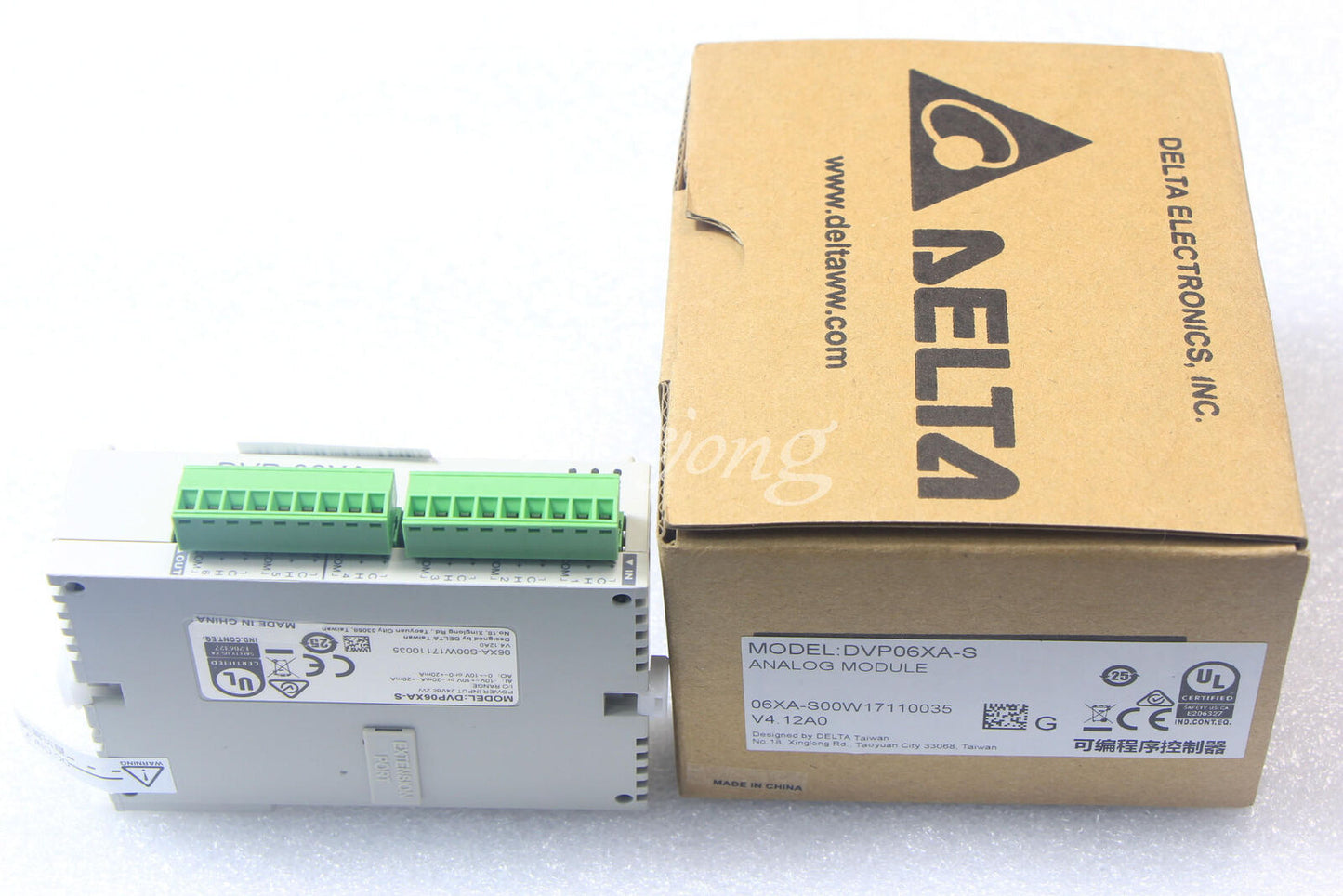 New DELTA Temperature Controller DVP06XA-S - DELTA