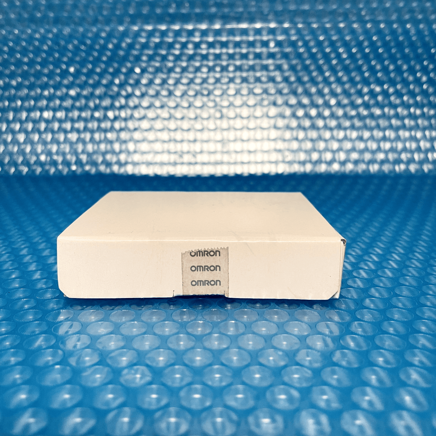 new OMRON NX-SOD400 Digital PLC Input/output Module