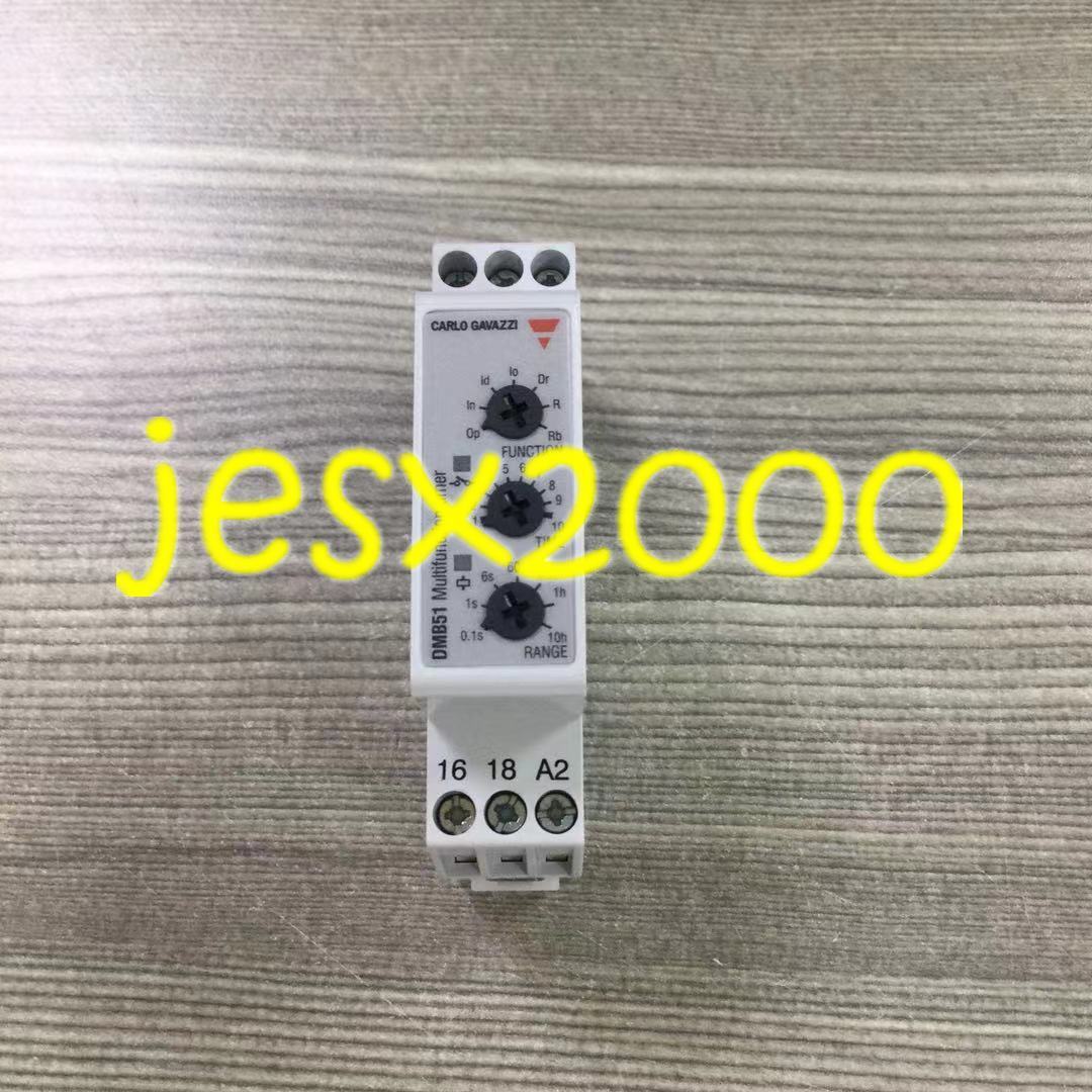 New GAVAZZI DMB51CM24B006 1PC - GAVAZZI