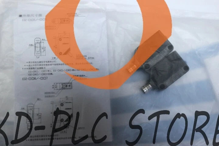 1PCS OMRON E3Z-T66A photoelectric sensor
