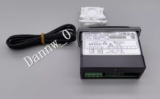 new in box Dixell XR02CX-5N0C1 Thermostat Controller - DIXELL
