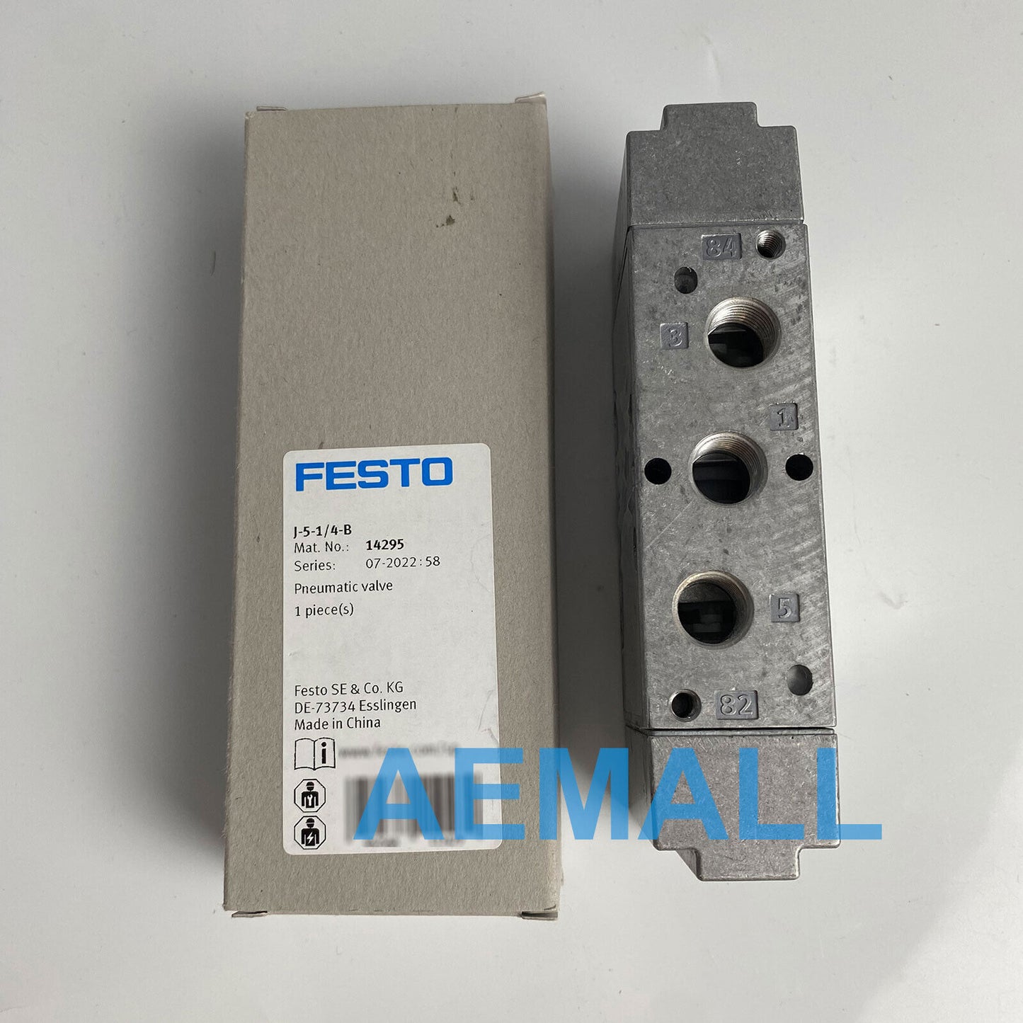 1pcs Festo J-5-1/4-B 14295 Pneumatic Valve