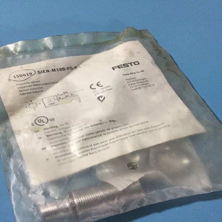1PC Festo Proximity Switch SIEN-M18B-PS-S-L - FESTO