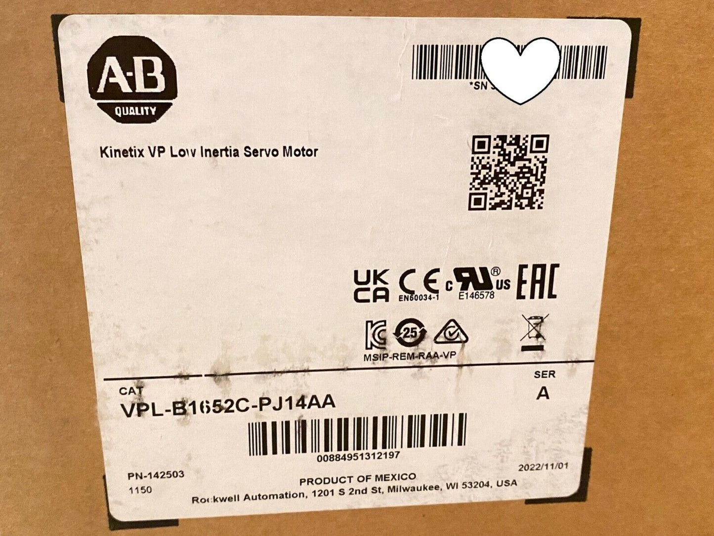 Allen-Bradley VPL-B1652C-PJ14AA Kinetix VP Low Inertia Servo Motor - ALLEN-BRADLEY
