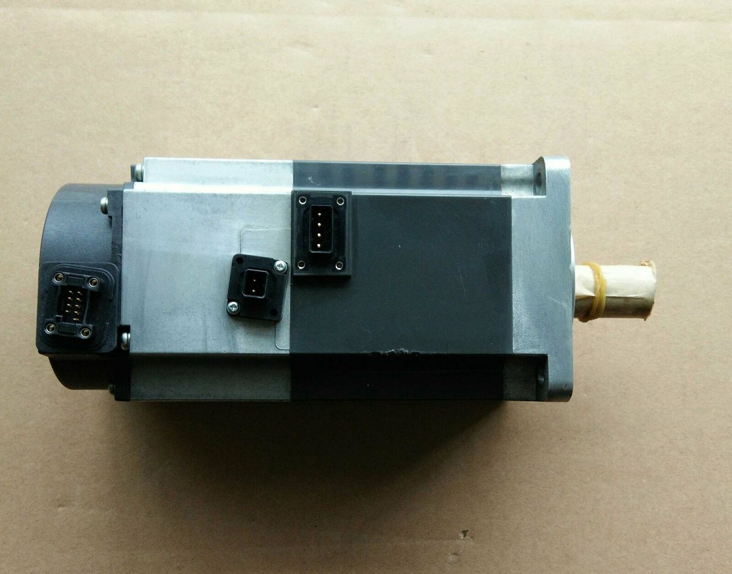 used ONE Mitsubishi HF-KN73BJ-S100 750W servo motor - MITSUBISHI