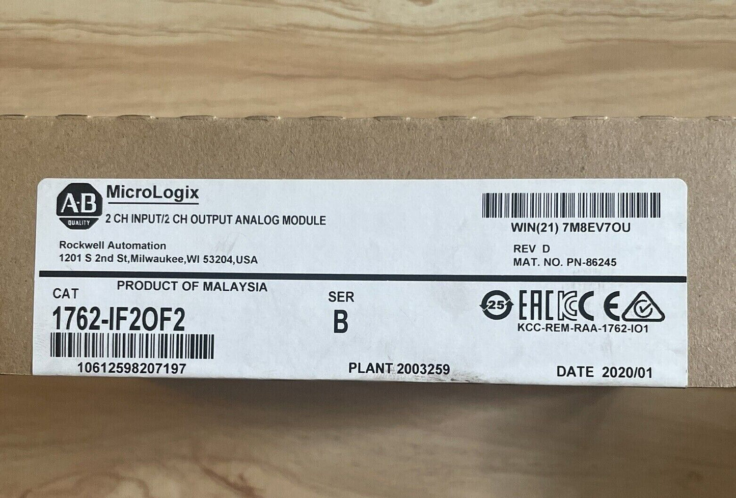 Allen-Bradley AB 1762IF2OF2 SER B MicroLogix 1200 Module: High-Performance Industrial Automation Controller with 1200 MHz Processor, Multiple IO Types, and Expandable Connectivity - ALLEN-BRADLEY
