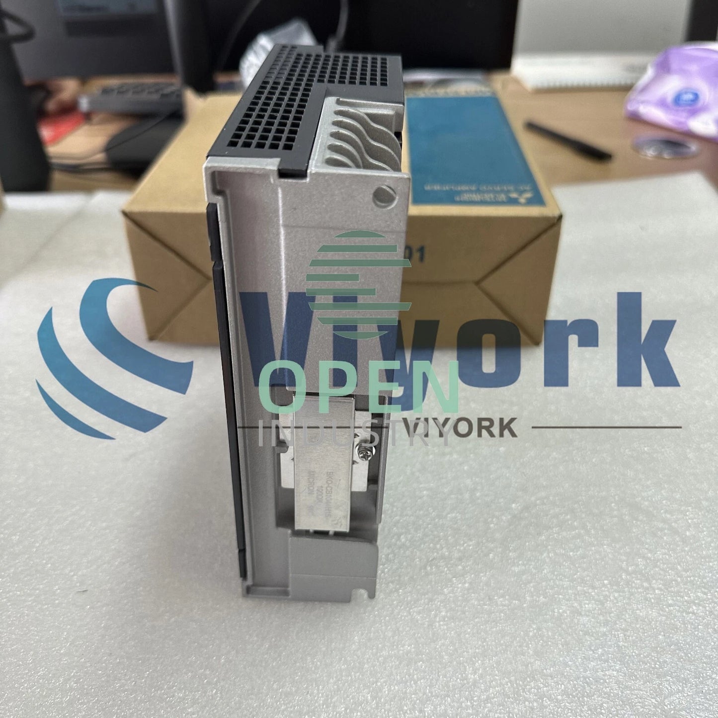 1PCS Mitsubishi MR-JE-40B SERVO AMPLIFIER 400W 200V SSCNETIII/H