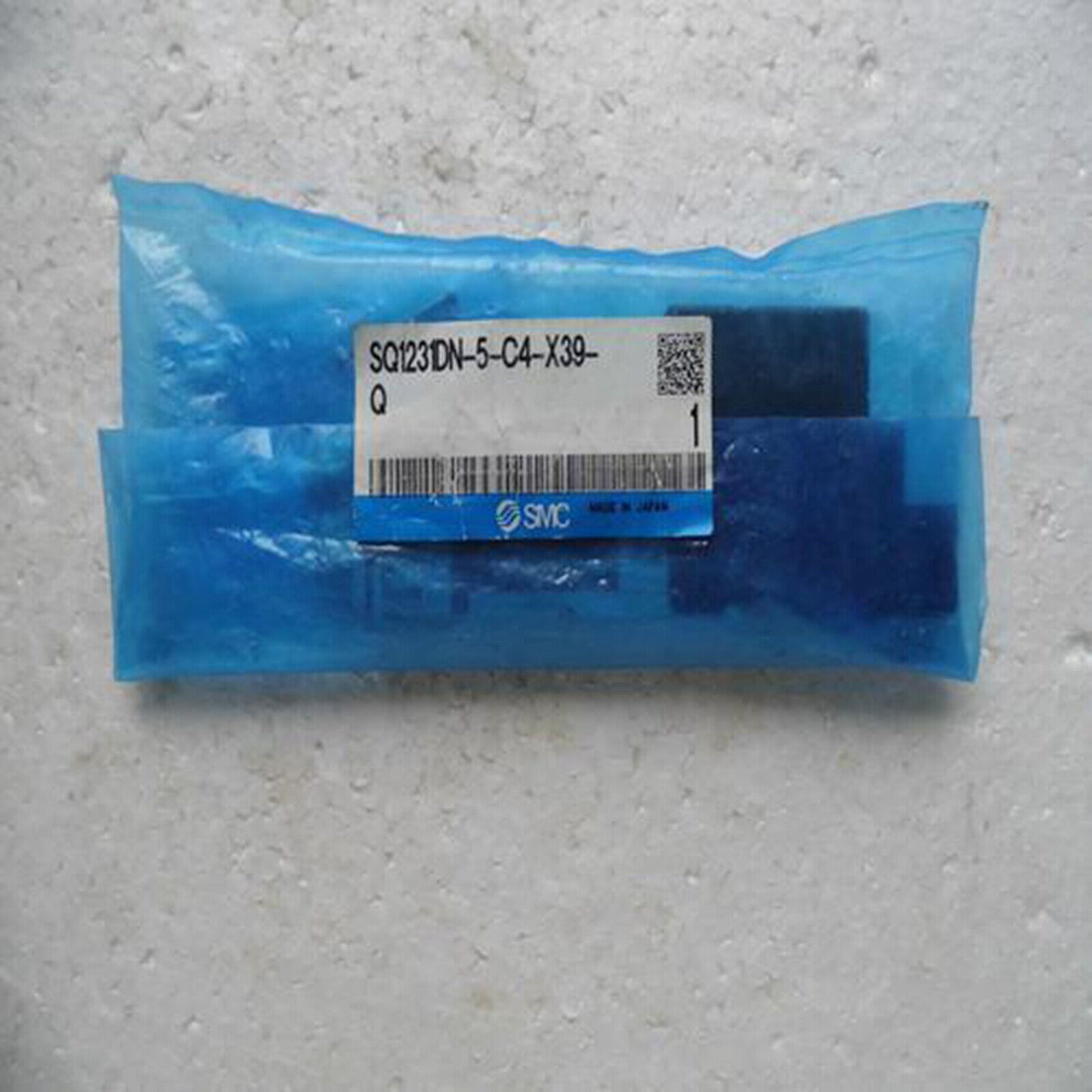 new 1pcs solenoid valve sq1231dn-5-c4-x39-q - SMC