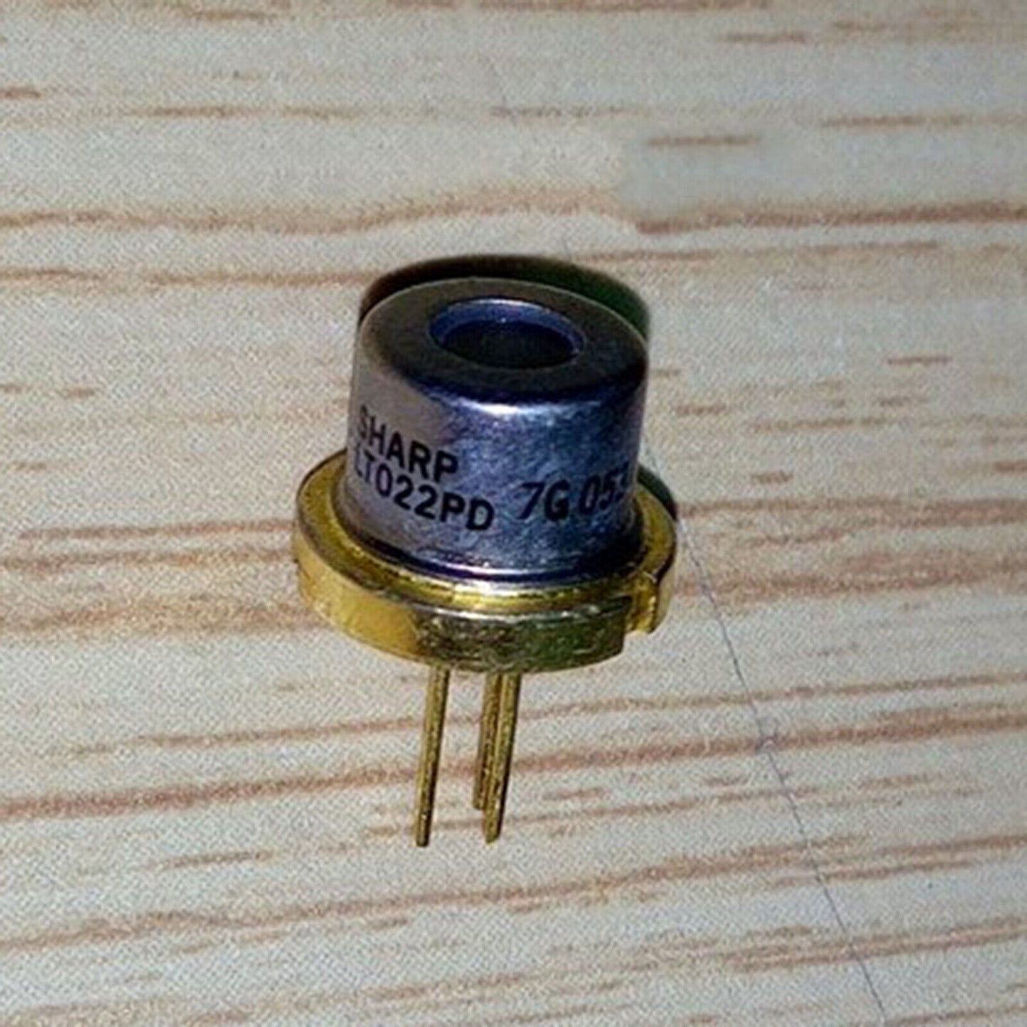 SHARP Laser Diode CAN-3 LT022PD - Fast Shipping - SHARP