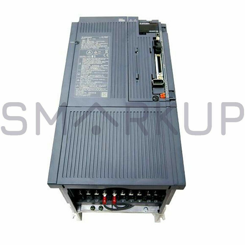 new In Box MITSUBISHI MR-J4-200A Servo Amplifier