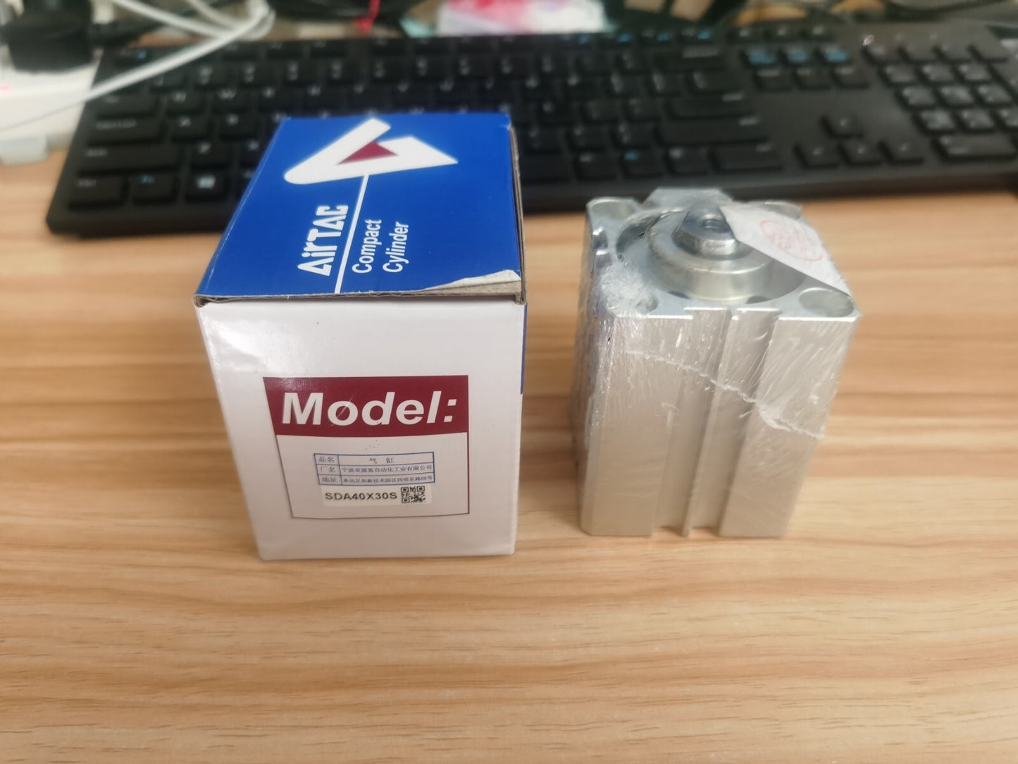 1PCS AirTAC SDA40X30S Cylinder Free Shipping