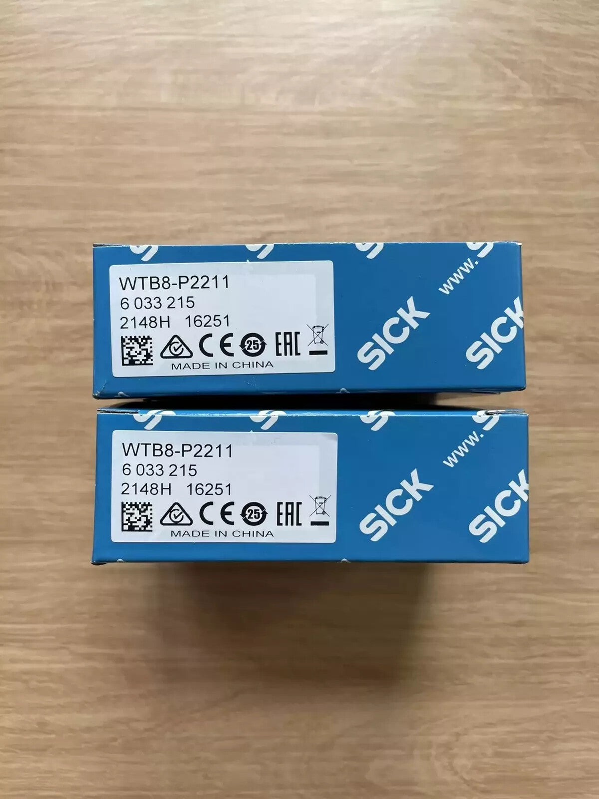 1PC Sick WTB8-P2211 Photoelectric Sensor Accelerate Shipment