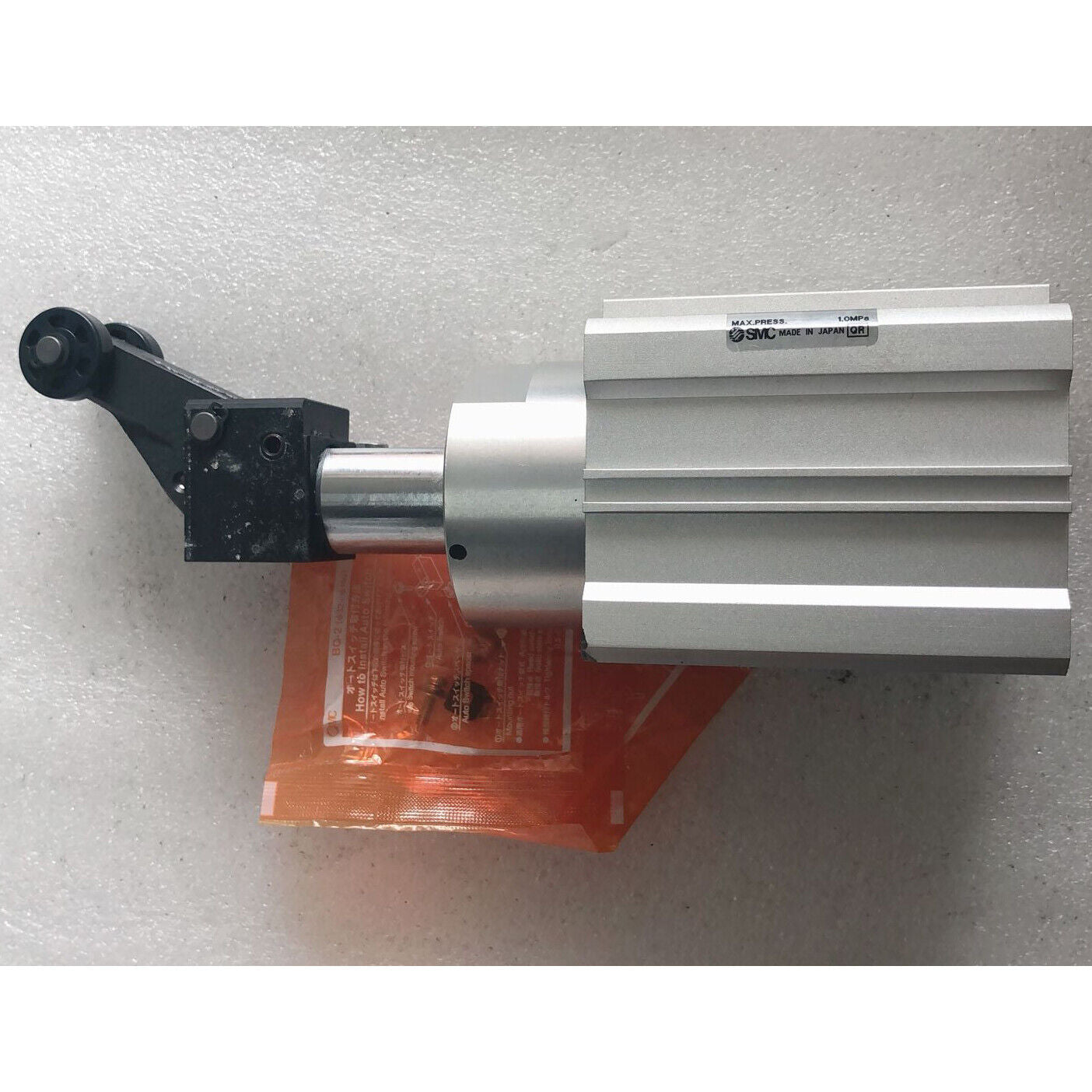 1PC SMC RSDQA50-30BD Stop Cylinder - SMC