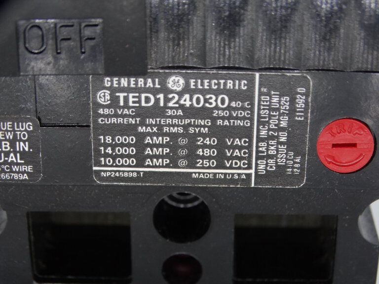 General Electric Ted124030wl Circuit Breaker, High-Performance Circuit Protection, 120V, 10A, 1200A Break Capacity,Compact Design, Easy Installation - GENERAL ELECTRIC