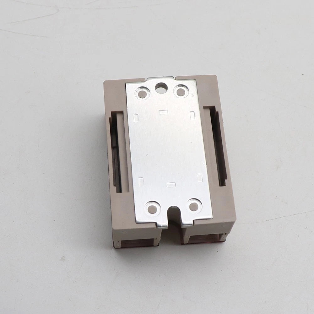 1pcs OMRON G3NA-D210B SOLID STATE RELAY 5-24VDC