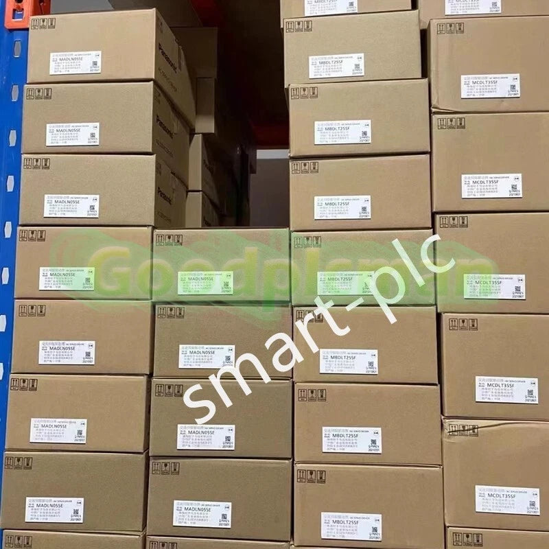 Panasonic MADLT05SF AC Servo Drive In Box 1PCS