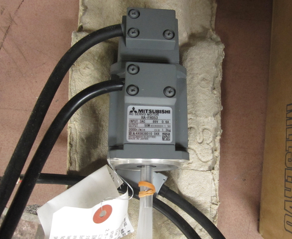 1PC MITSUBISHI AC SERVO MOTOR HA-FH053 HAFH053