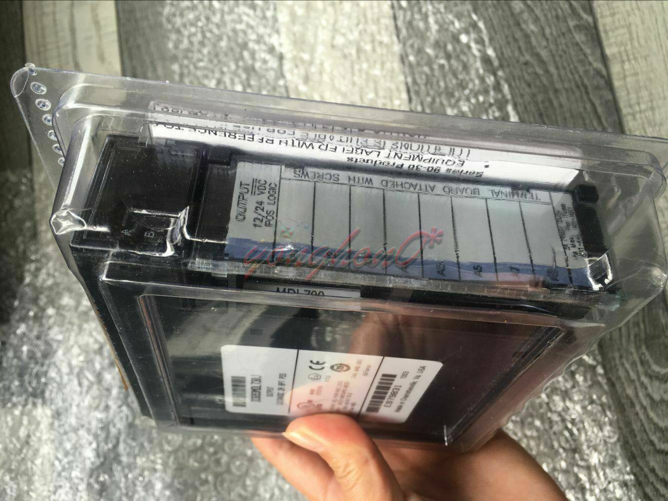 new ONE GE-FANUC IC693MDL730J module - GE-FANUC