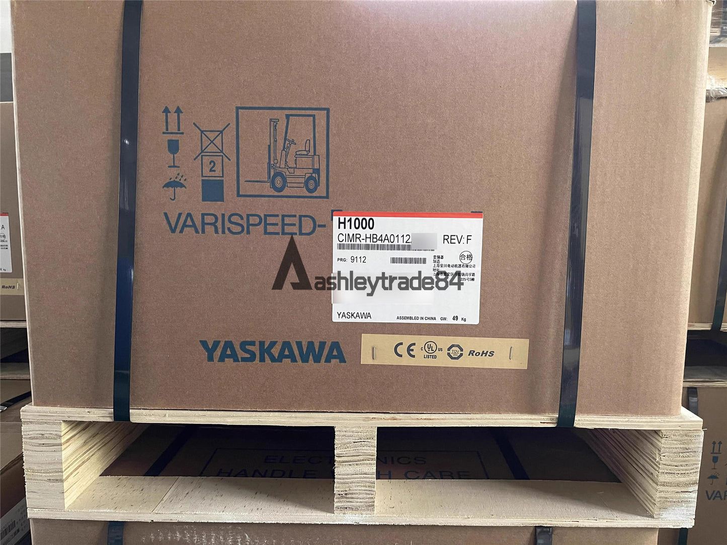 new Yaskawa frequency converter H1000 series CIMR-HB4A0112AAA