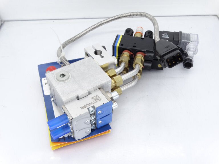 NORDSON 731988 Hot Glue Dispenser - NORDSON