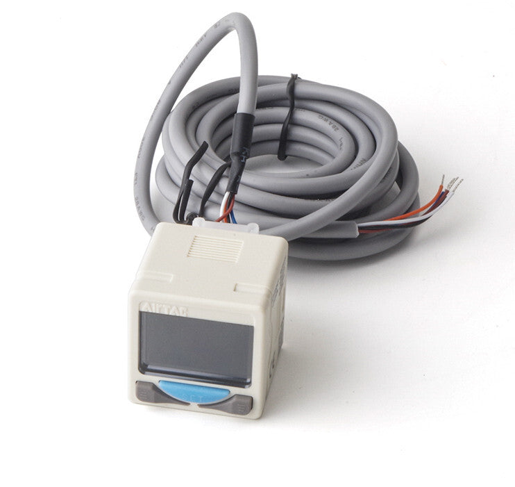 1PC AirTAC DPSP1B-01020 DPSP1B01020 Pressure Sensor In Box
