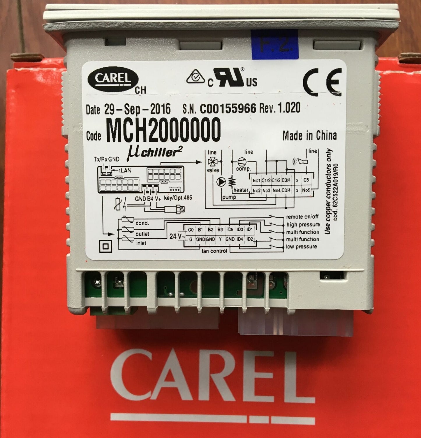 CAREL MCH2000000 Chiller Temperature Controller - CAREL