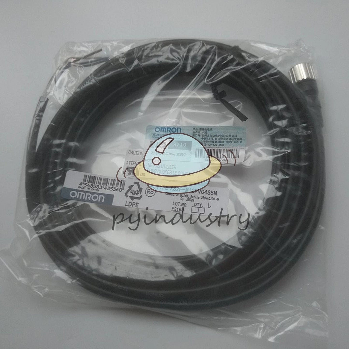 1PC omron XS2F-M12PVC4S5M XS2FM12PVC4S5M Cable Free Shipping