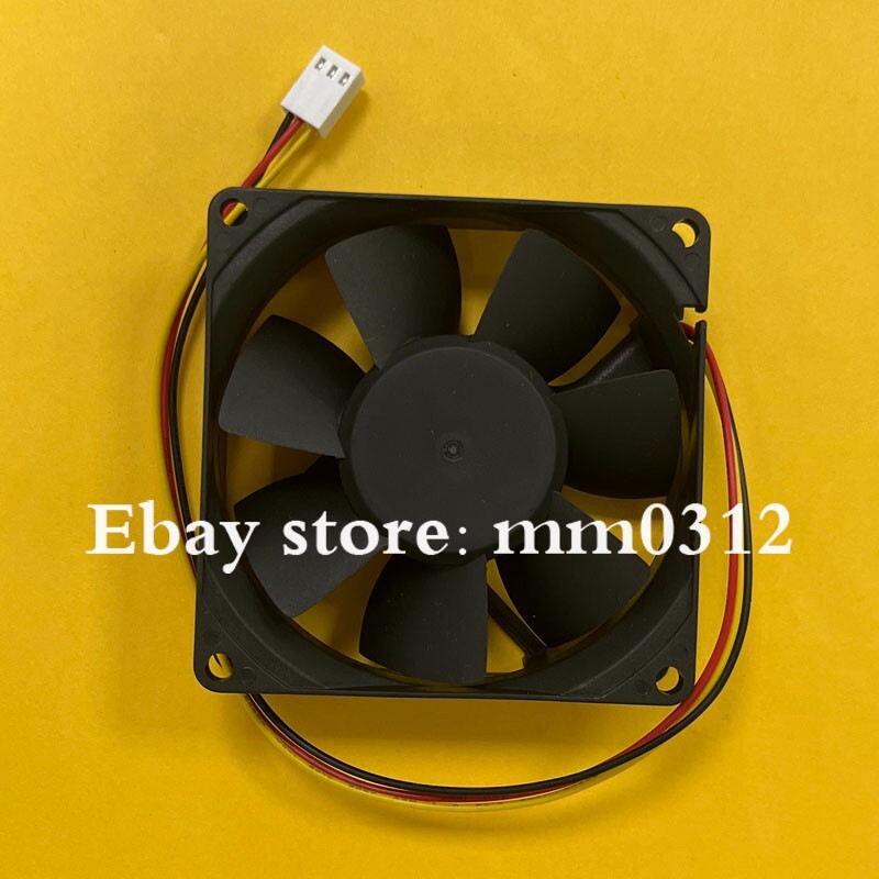 new YaLnFAN D80SH-12 8025 DC12V 0.30A 3-wire silent cooling fan