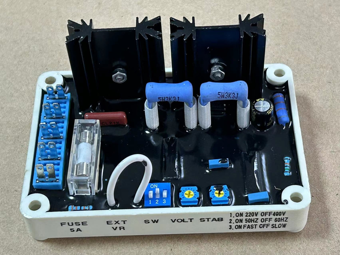 new 1PCS AVR EA04C Replacement for Basler VR63-4C Regulator