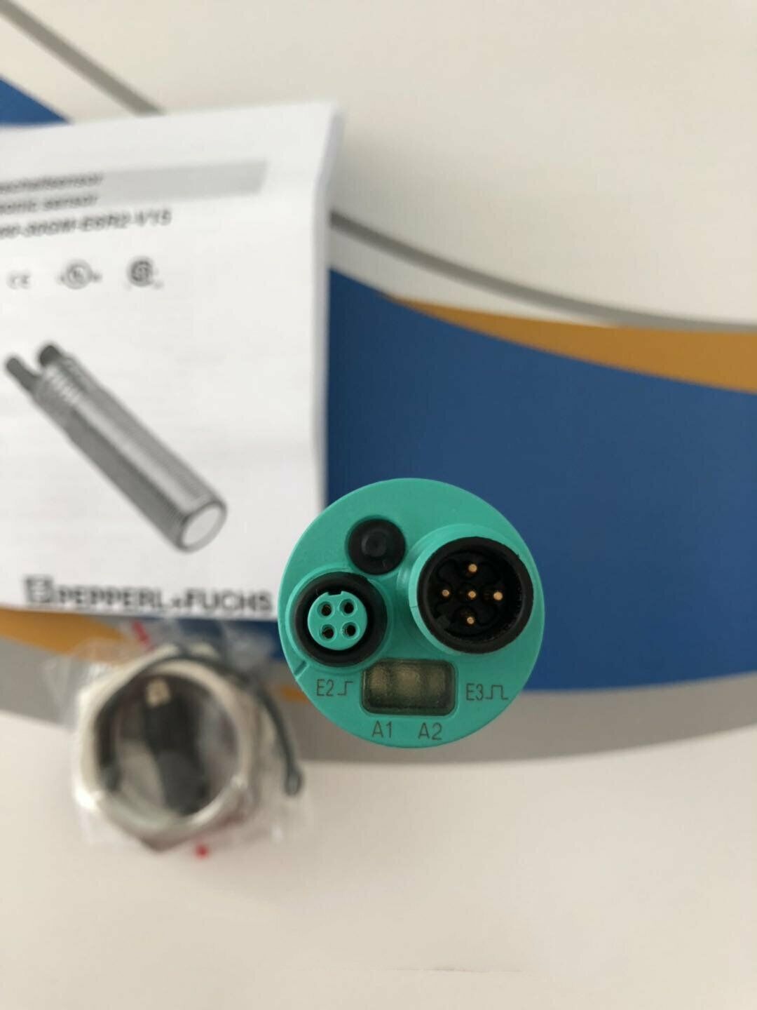 Ultrasonic Sensor UC2000-30GM-E6R2-V15 - PEPPERL+FUCHS