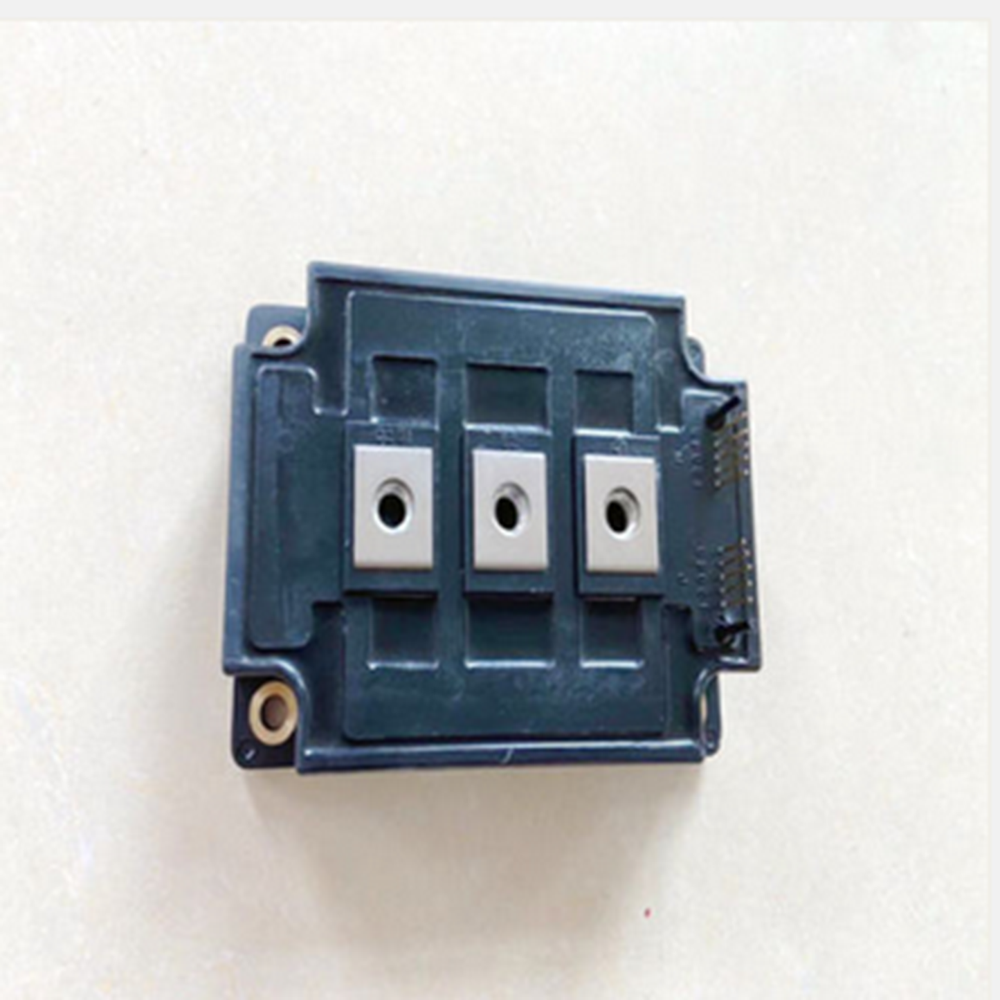 Mitsubishi PM600DSA060 Power Module - MITSUBISHI