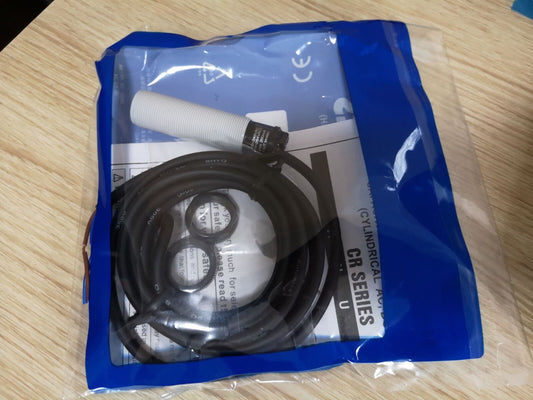 1PC Autonics CR188AC Proximity Switch *TT - AUTONICS