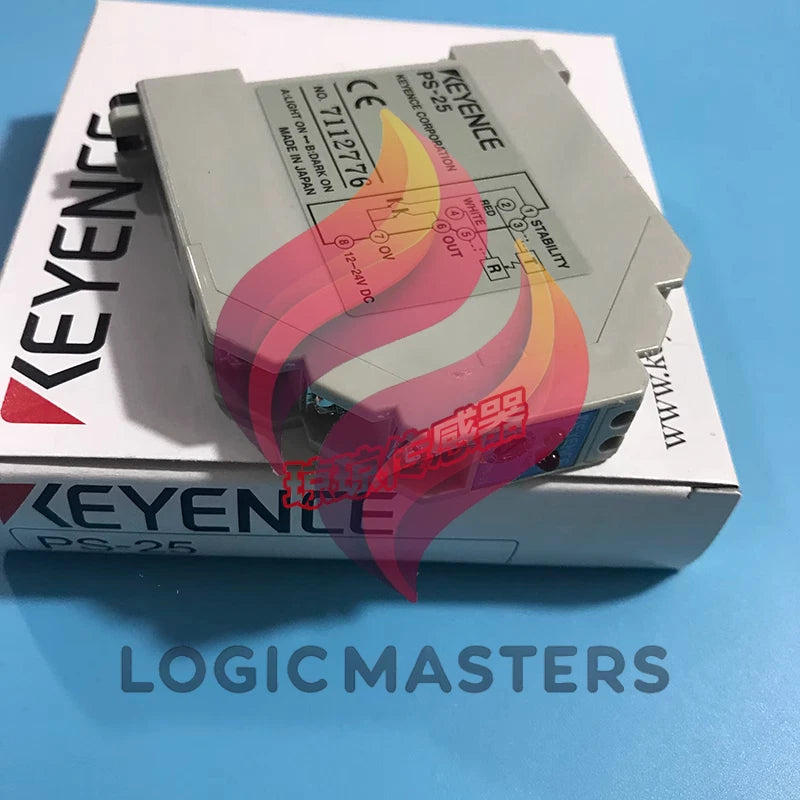 1 pcs KEYENCE PS-25 photoelectric switch sensor