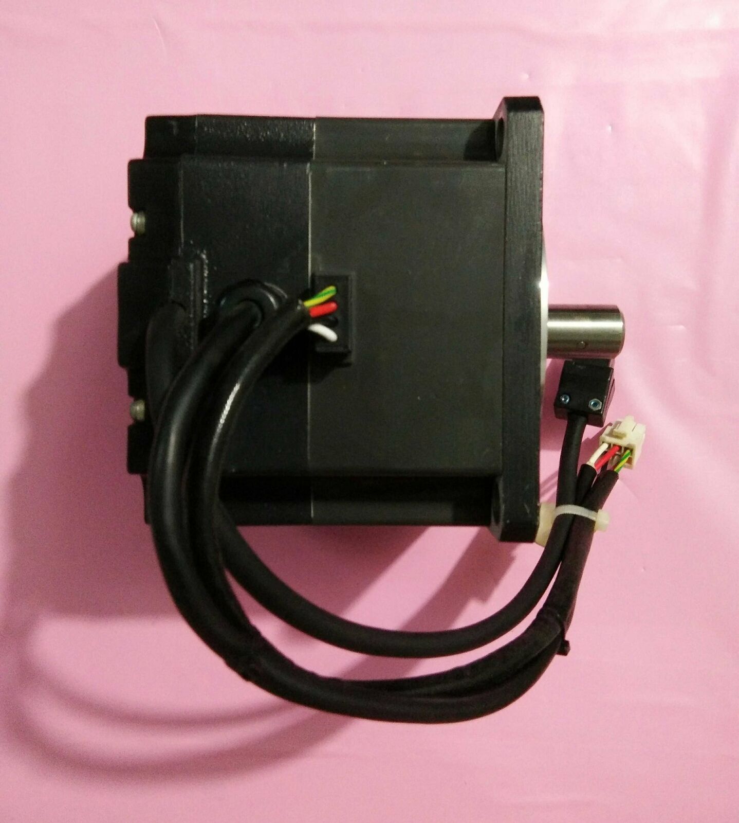 Mitsubishi AC Servo Motor HCUFS73B - MITSUBISHI