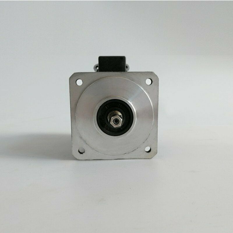 One Fanuc A06B-0371-B075 Servo Motor - ONE
