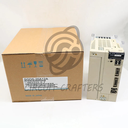 1PC Yaskawa SGDS-20A12A Servo Drive SGDS20A12A