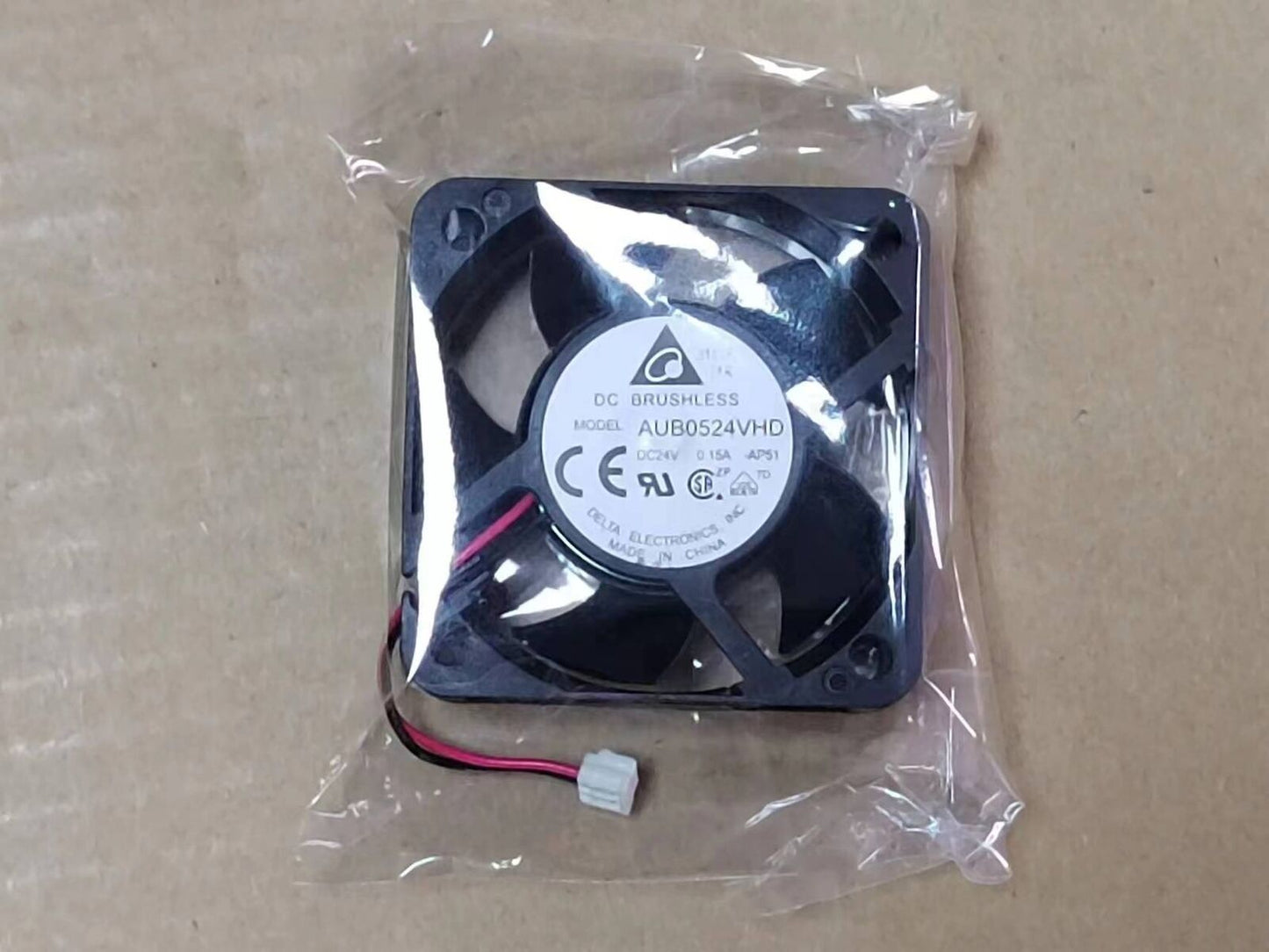 new Delta AUB0524VHD 5020 5CM DC 24V 0.15A the Server inverter PC Case Cooling fan