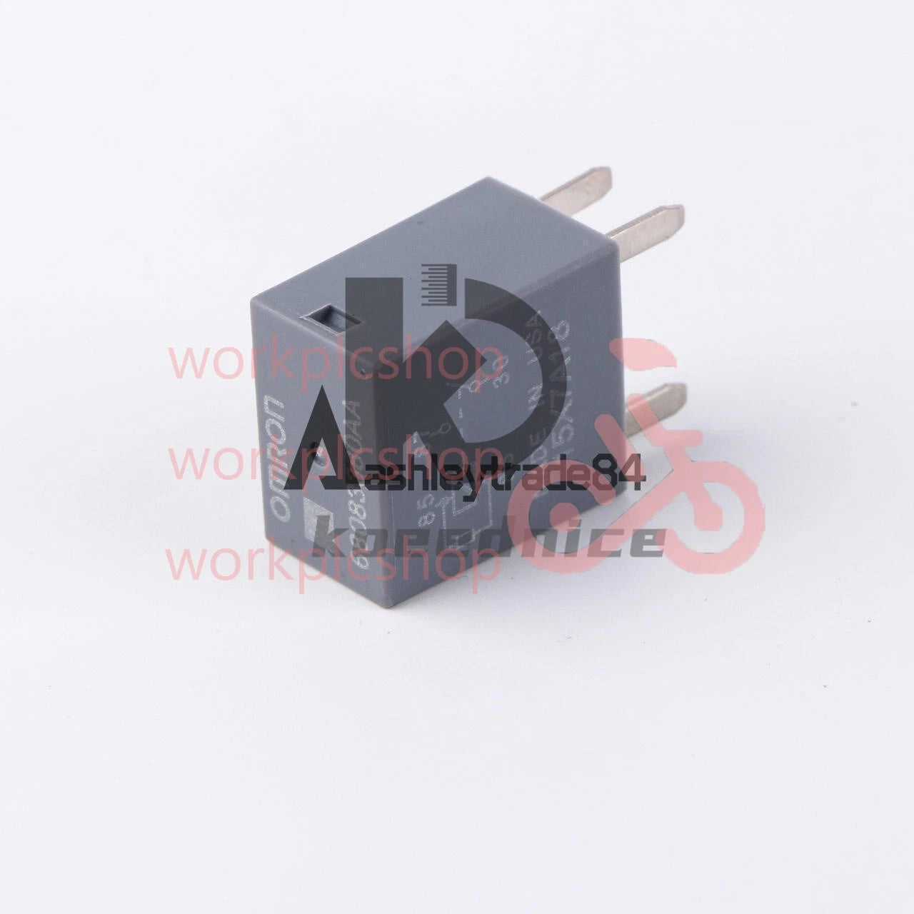 2PCS 68083380AA Omron Automotive Relay 4 Pins