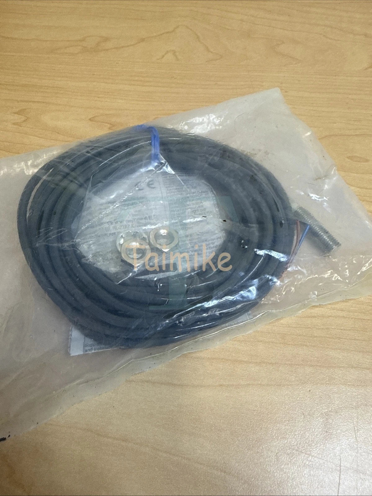 ! Omron E2E-X2D1-N Proximity Sensor 5m
