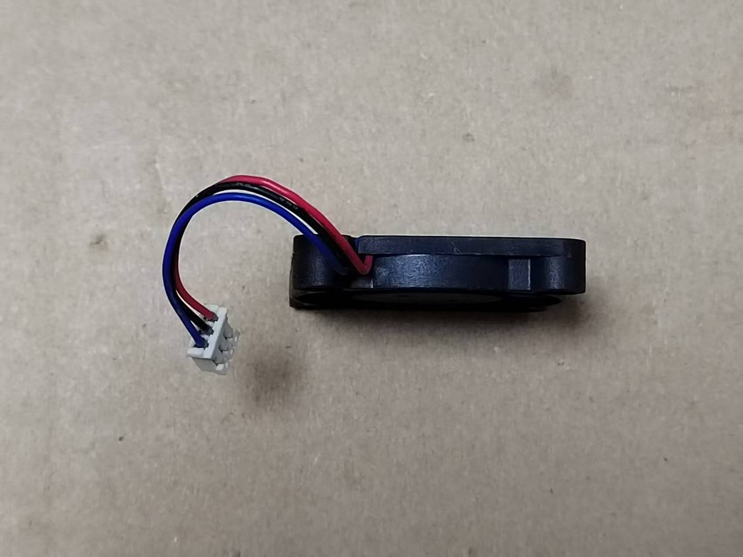 new 1pcs T&T 4007M05C NF1 5VDC 0.20A 4CM 40X40X7MM cooling fan