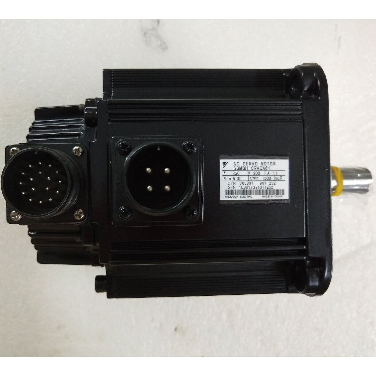 used 1PC for Yaskawa SGMGH-09ACA61 Servo Motor ship - YASKAWA