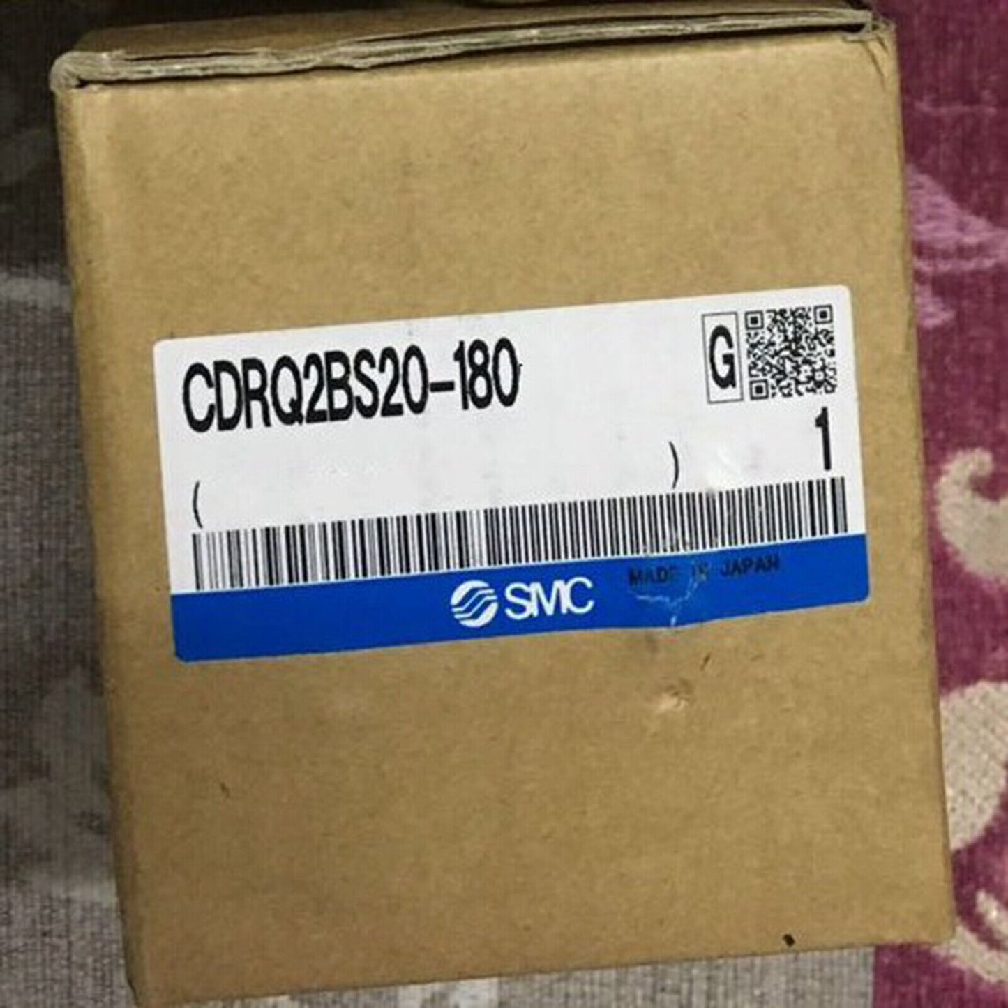 New ONE SMC CDRQ2BS20-180 Rotating Cylinder - SMC