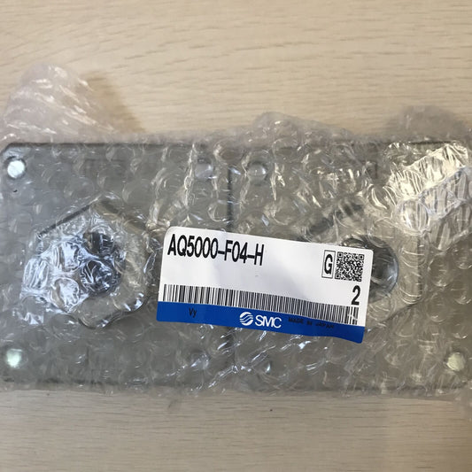 1 Bag/2 Pieces SMC AQ5000-F04-H High-Performance Exhaust Valve - SMC