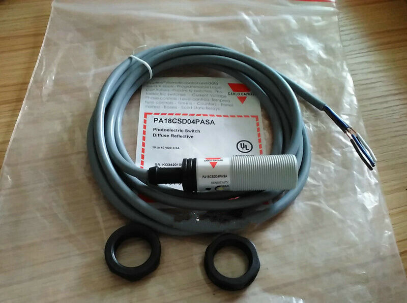 1 pcs Carlo gavazzi PA18CSD04PASA Photoelectric Sensor