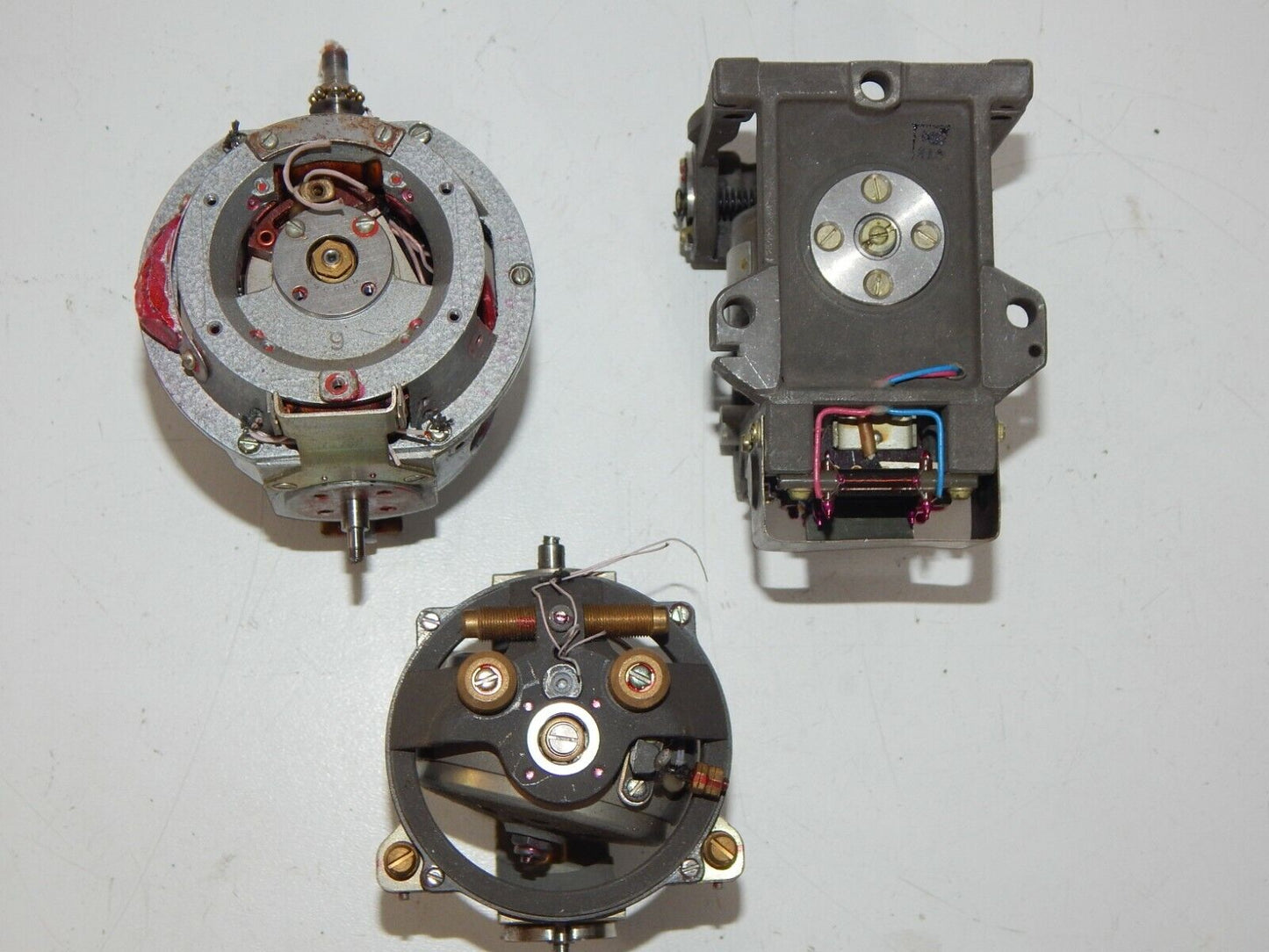 Used Gyroscope from Aircraft - Precision Rotation Sensor - AIRCRAFTPRECISION.COM