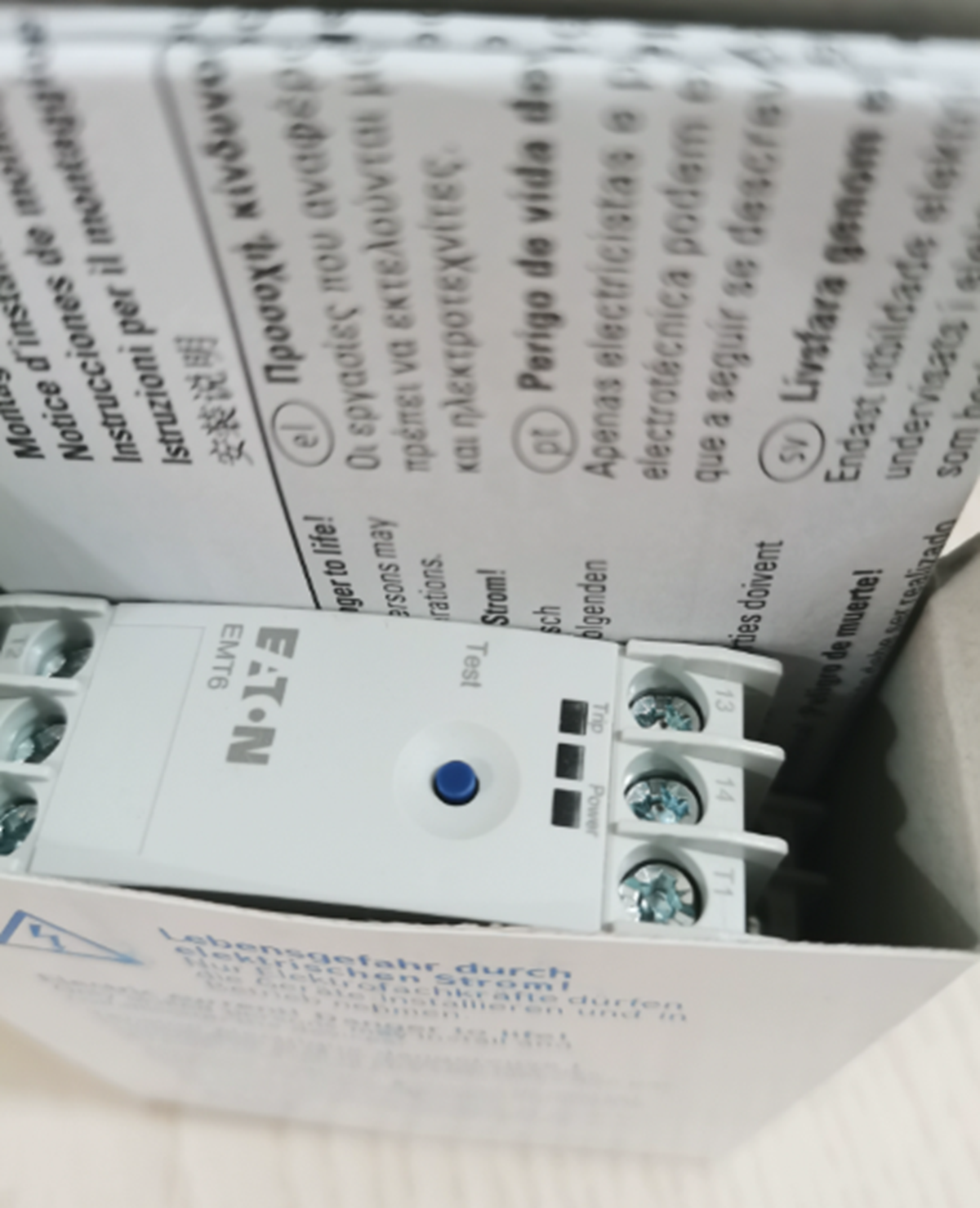 Eaton Mueller EMT6 Thermistor Overload Relays - Temperature Monitoring Switch Relays for Overload Protection - EATON MUELLER